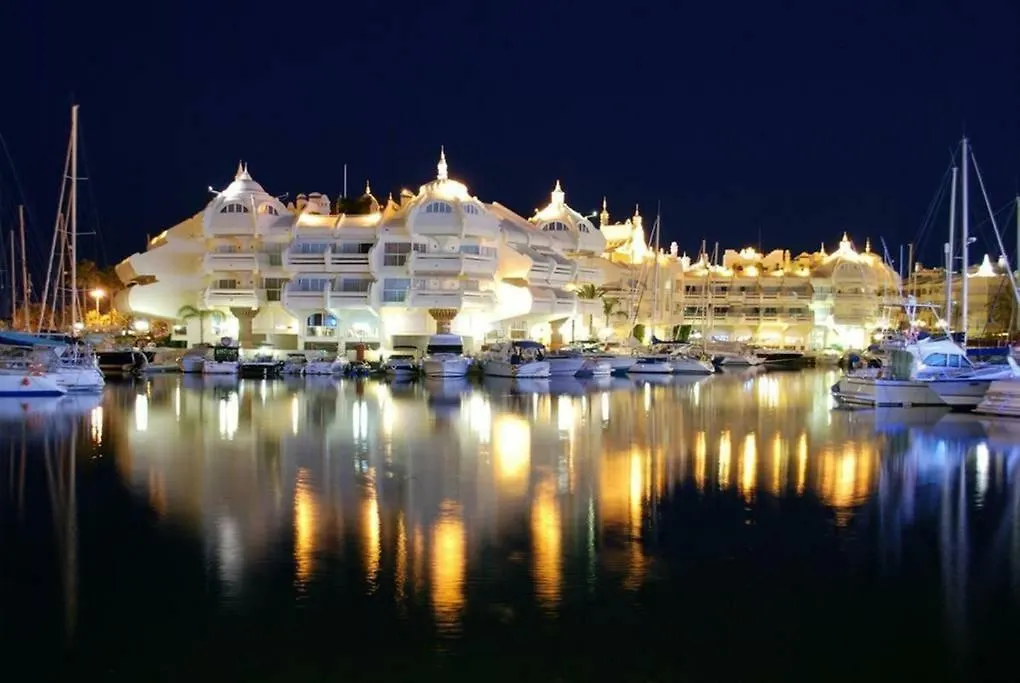 Minerva Sea View Apartment Benalmádena