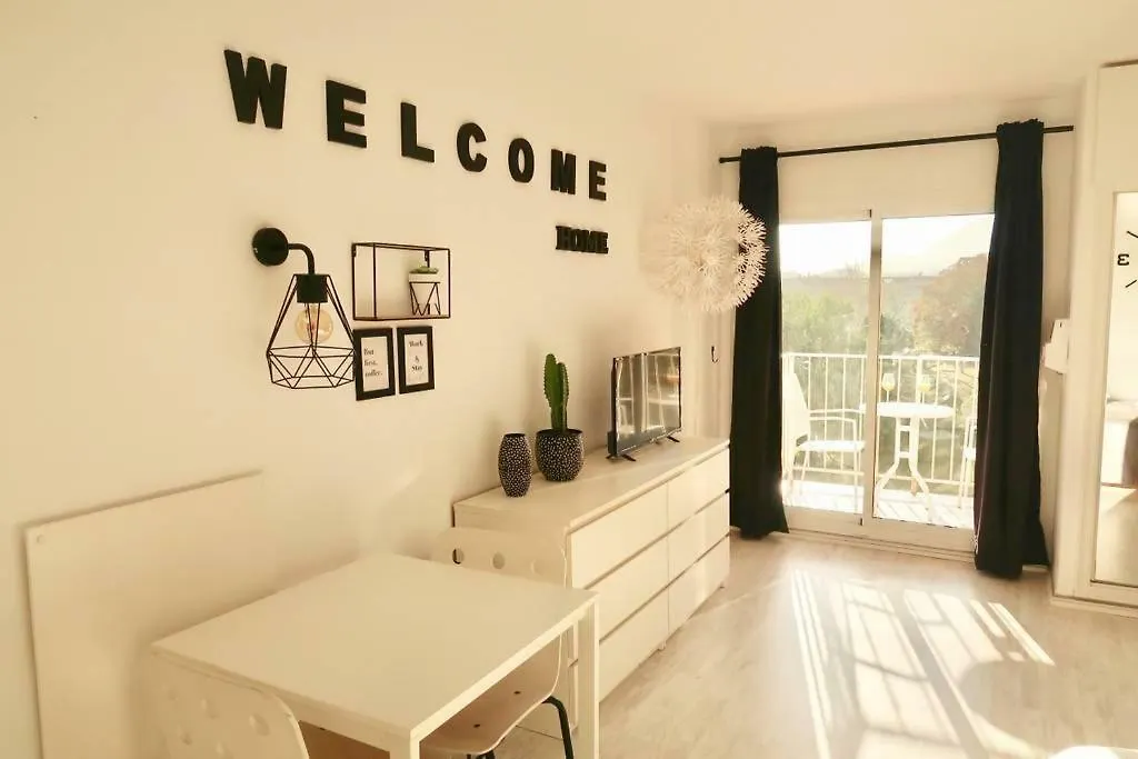 Minerva Sea View Apartment Benalmádena